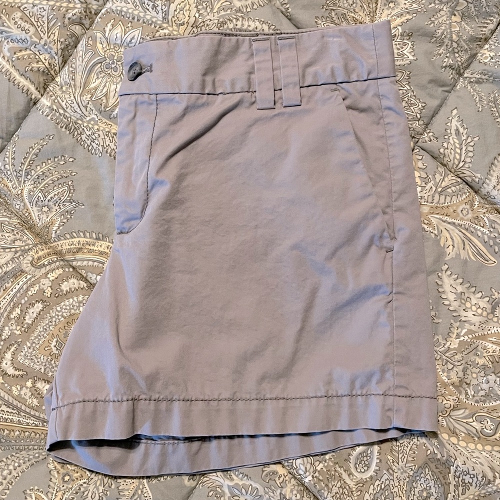 Loft 4” chino shorts